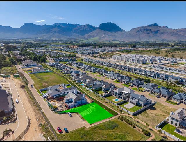 650M² VACANT LAND FOR SALE IN KLEINE PARYS 2